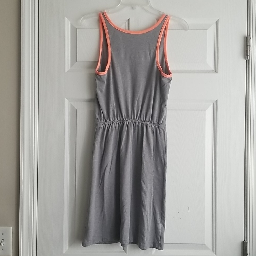 Old Navy Women's Dress - Picture 5 of 6